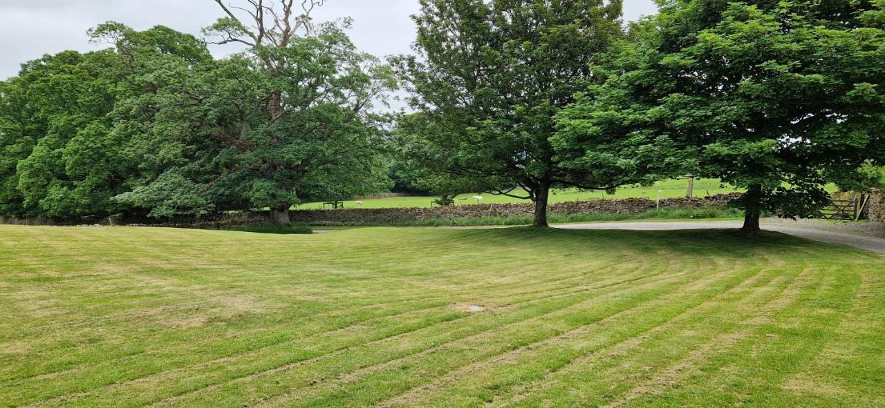 Braithwaite Hall Apartment East Witton 外观 照片